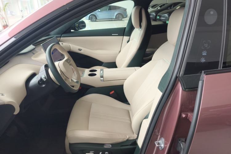 Used Xiaomi Auto YU7 2025 Ultra-Long Range High-Performance All-Wheel-Drive Max Edition Left Front Seat