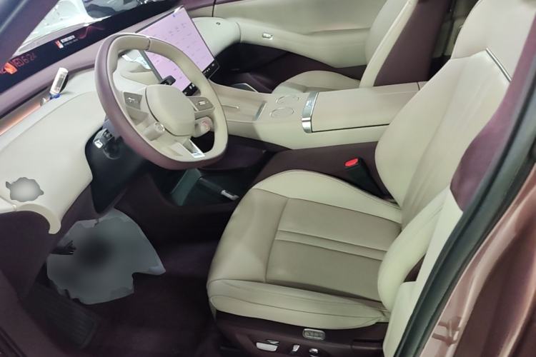 Used Xiaomi Auto YU7 2025 Ultra-Long Range High-Performance All-Wheel-Drive Max Edition Left Front Seat