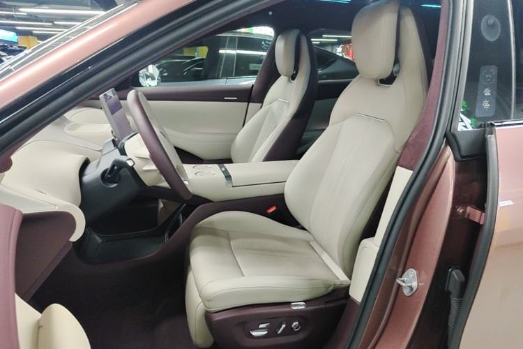 Used Xiaomi Auto YU7 2025 Ultra-Long Range High-Performance All-Wheel-Drive Max Edition Left Front Seat