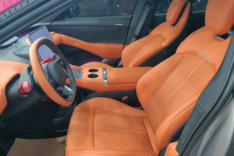 Used Xiaomi Auto YU7 2025 Ultra-Long Range Rear-Wheel Drive Version Left Front Seat