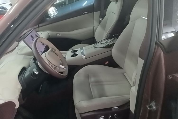 Used Xiaomi Auto YU7 2025 Ultra-Long Range High-Performance All-Wheel-Drive Max Edition Left Front Seat