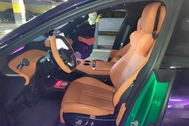 Used Xiaomi Auto YU7 2025 Ultra-Long Range High-Performance All-Wheel-Drive Max Edition Left Front Seat