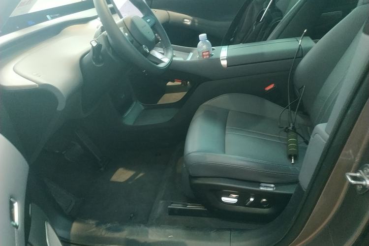 Used Xiaomi Auto YU7 2025 Ultra-Long Range High-Performance All-Wheel-Drive Max Edition Left Front Seat