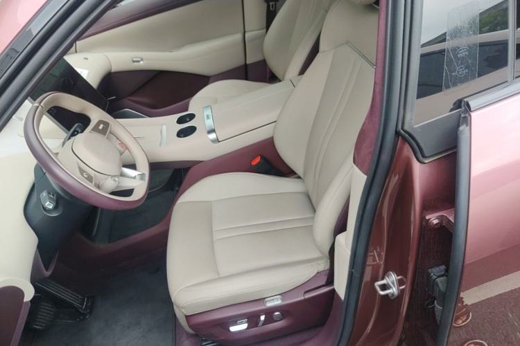 Used Xiaomi Auto YU7 2025 Ultra-Long Range High-Performance All-Wheel-Drive Max Edition Left Front Seat