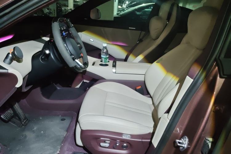 Used Xiaomi Auto YU7 2025 Ultra-Long Range High-Performance All-Wheel-Drive Max Edition Left Front Seat