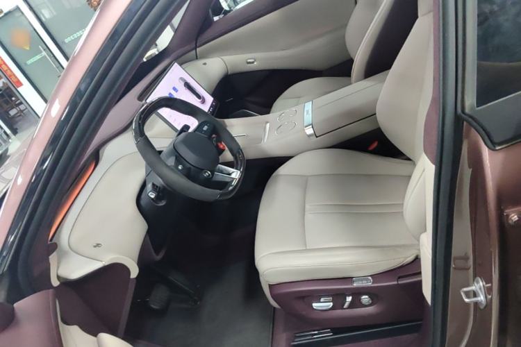 Used Xiaomi Auto YU7 2025 Ultra-Long Range High-Performance All-Wheel-Drive Max Edition Left Front Seat