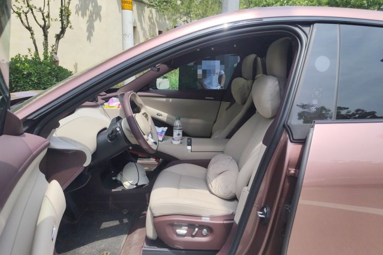 Used Xiaomi Auto YU7 2025 Ultra-Long Range Rear-Wheel Drive Version Left Front Seat