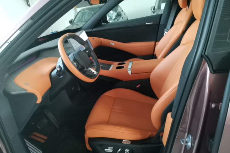Used Xiaomi Auto YU7 2025 Ultra-Long Range All-Wheel Drive Pro Version Left Front Seat