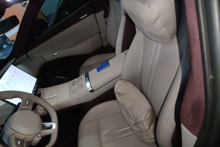 Used Xiaomi Auto YU7 2025 Ultra-Long Range High-Performance All-Wheel-Drive Max Edition Left Front Seat