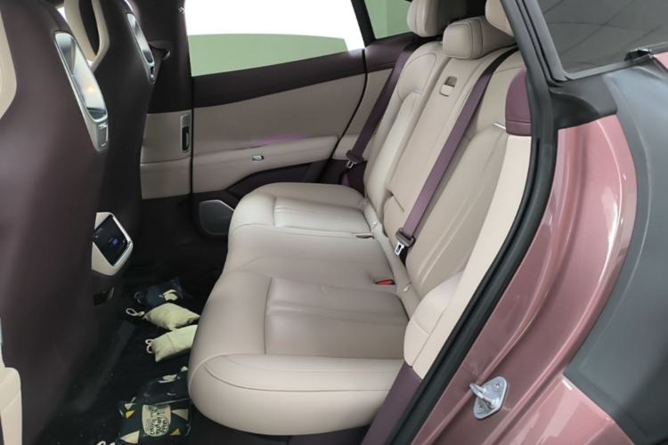 Used Xiaomi Auto YU7 2025 Ultra-Long Range All-Wheel Drive Pro Version Left Rear Seat