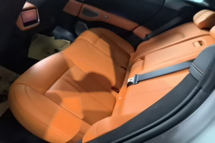 Used Xiaomi Auto YU7 2025 Ultra-Long Range High-Performance All-Wheel-Drive Max Edition Left Rear Seat