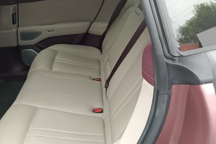 Used Xiaomi Auto YU7 2025 Ultra-Long Range High-Performance All-Wheel-Drive Max Edition Left Rear Seat