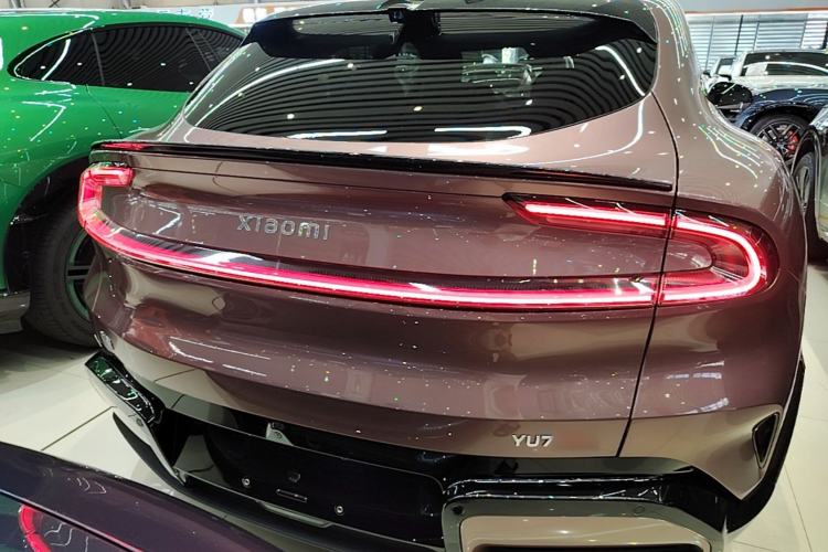 Used Xiaomi Auto YU7 2025 Ultra-Long Range High-Performance All-Wheel-Drive Max Edition Rear