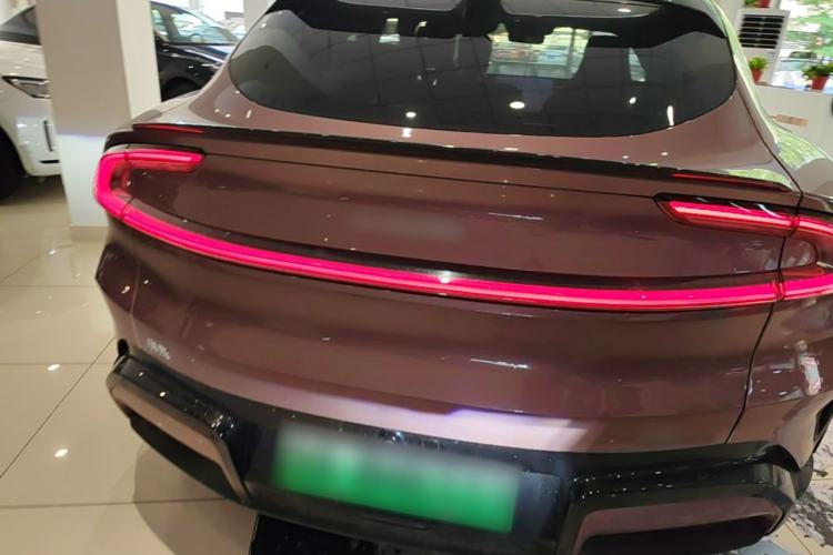 Used Xiaomi Auto YU7 2025 Ultra-Long Range High-Performance All-Wheel-Drive Max Edition Rear