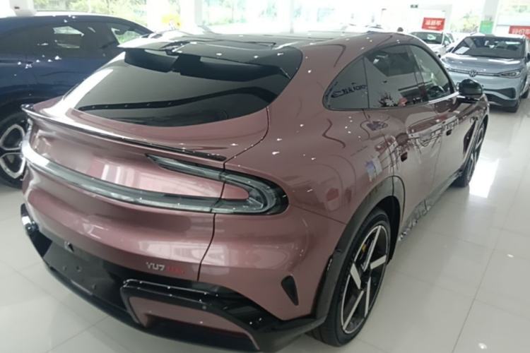Used Xiaomi Auto YU7 2025 Ultra-Long Range High-Performance All-Wheel-Drive Max Edition Rear Right 45 Deg