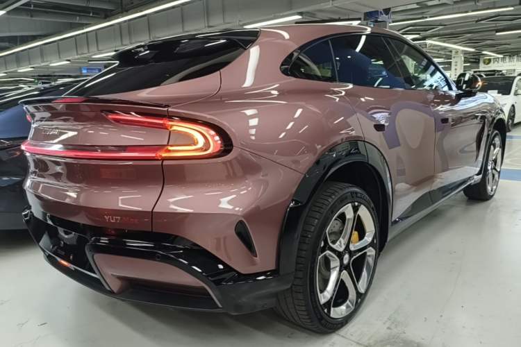Used Xiaomi Auto YU7 2025 Ultra-Long Range High-Performance All-Wheel-Drive Max Edition Rear Right 45 Deg