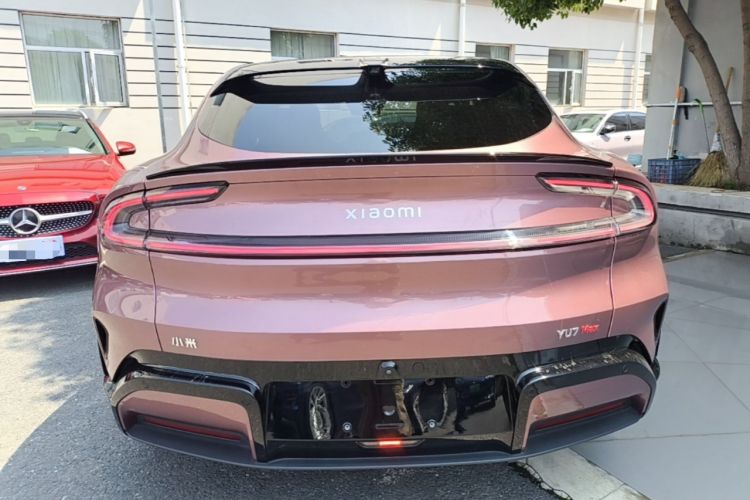Used Xiaomi Auto YU7 2025 Ultra-Long Range High-Performance All-Wheel-Drive Max Edition Rear