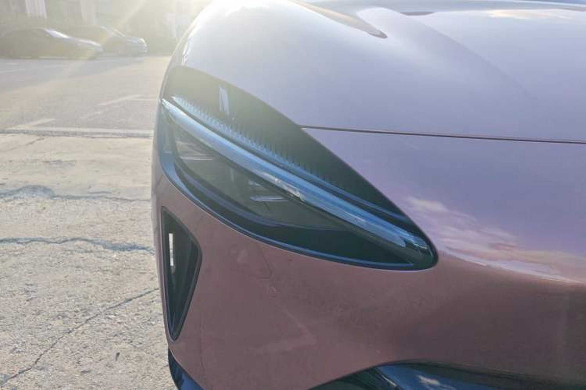 Used Xiaomi Auto YU7 2025 Ultra-Long Range High-Performance All-Wheel-Drive Max Edition Right Front Headlight