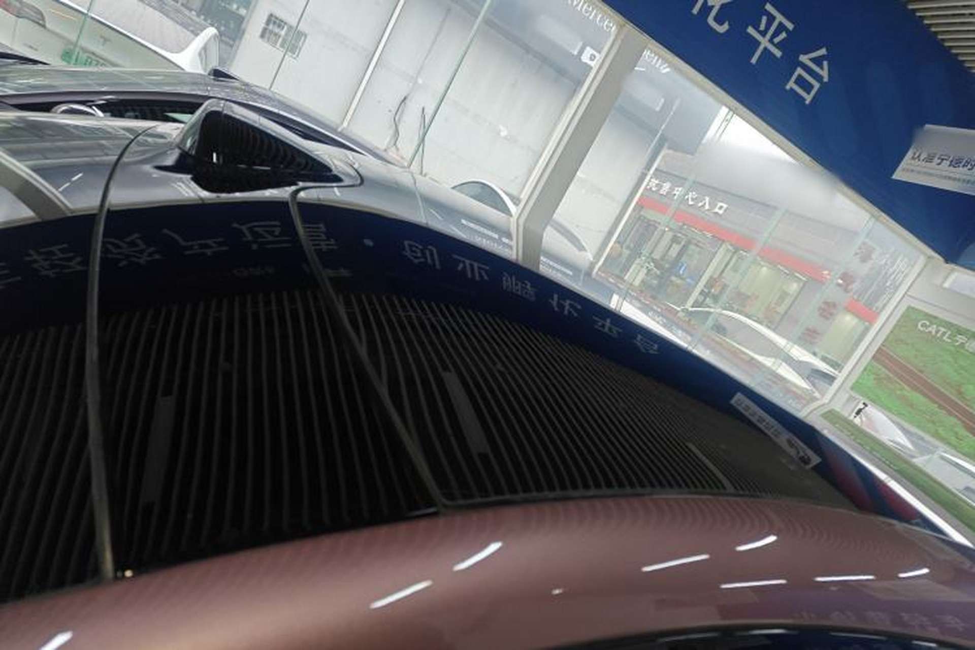 Used Xiaomi Auto YU7 2025 Ultra-Long Range High-Performance All-Wheel-Drive Max Edition Roof
