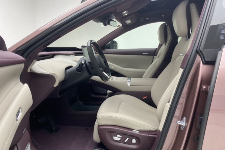 Used Xiaomi Auto YU7 2025 Ultra-Long Range High-Performance All-Wheel-Drive Max Edition Roof