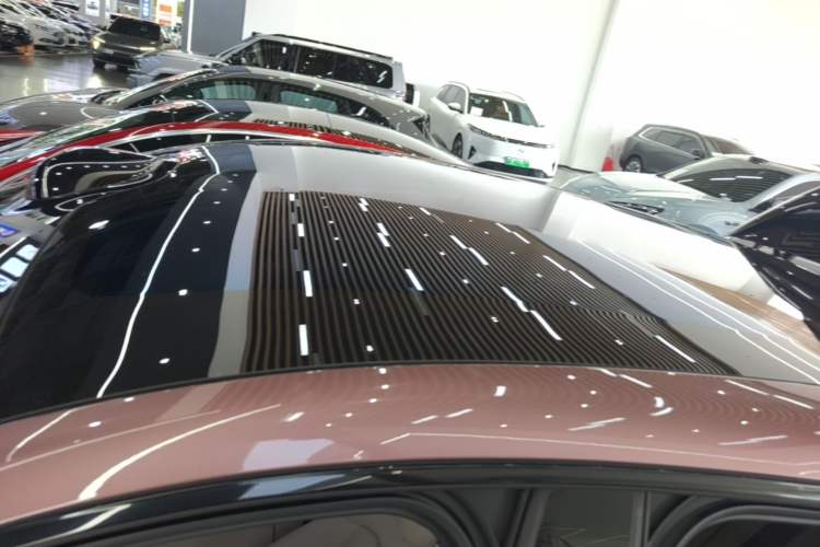 Used Xiaomi Auto YU7 2025 Ultra-Long Range High-Performance All-Wheel-Drive Max Edition Roof