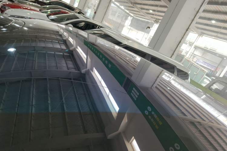 Used Xiaomi Auto YU7 2025 Ultra-Long Range High-Performance All-Wheel-Drive Max Edition Roof