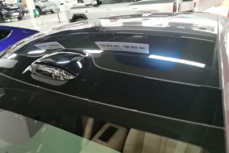 Used Xiaomi Auto YU7 2025 Ultra-Long Range High-Performance All-Wheel-Drive Max Edition Roof