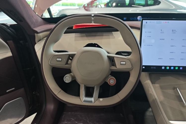 Used Xiaomi Auto YU7 2025 Ultra-Long Range High-Performance All-Wheel-Drive Max Edition Steering Wheel