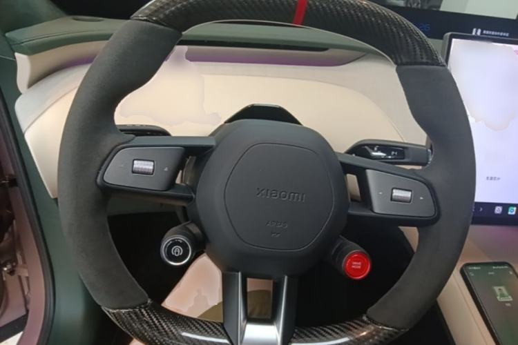 Used Xiaomi Auto YU7 2025 Ultra-Long Range High-Performance All-Wheel-Drive Max Edition Steering Wheel