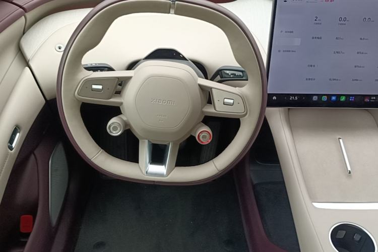 Used Xiaomi Auto YU7 2025 Ultra-Long Range High-Performance All-Wheel-Drive Max Edition Steering Wheel