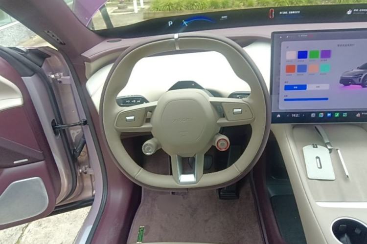 Used Xiaomi Auto YU7 2025 Ultra-Long Range All-Wheel Drive Pro Version Steering Wheel