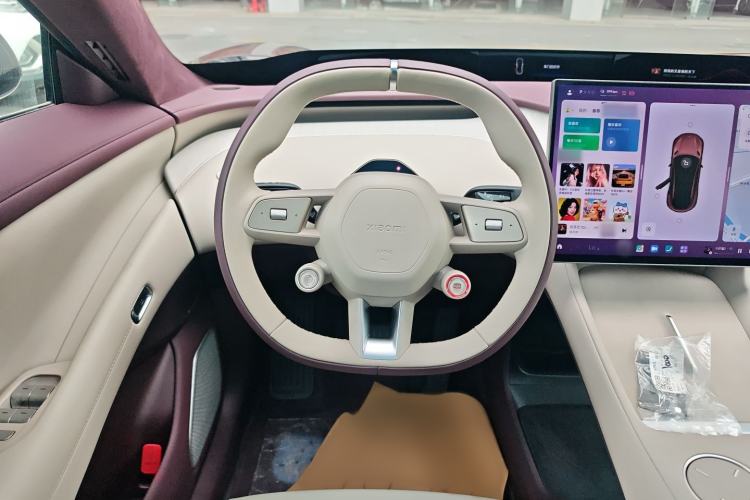 Used Xiaomi Auto YU7 2025 Ultra-Long Range High-Performance All-Wheel-Drive Max Edition Steering Wheel