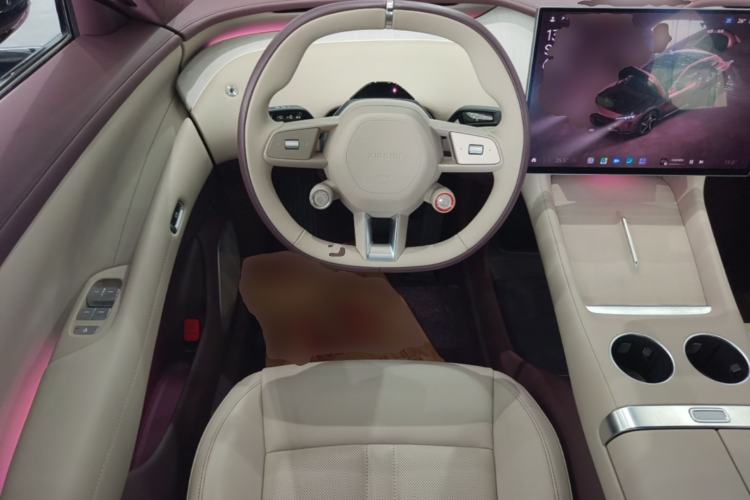Used Xiaomi Auto YU7 2025 Ultra-Long Range High-Performance All-Wheel-Drive Max Edition Steering Wheel