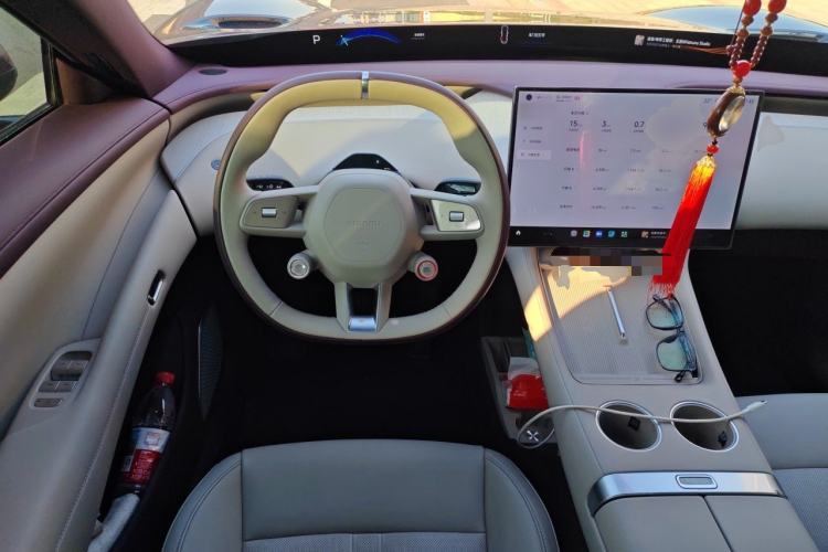 Used Xiaomi Auto YU7 2025 Ultra-Long Range All-Wheel Drive Pro Version Steering Wheel