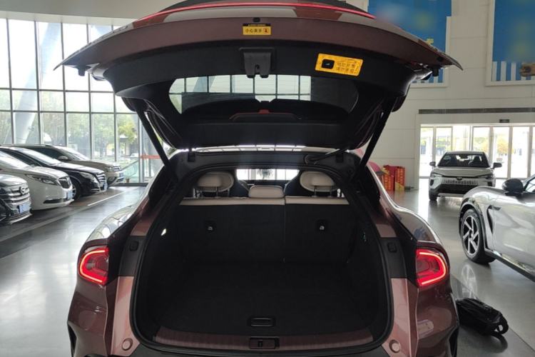 Used Xiaomi Auto YU7 2025 Ultra-Long Range All-Wheel Drive Pro Version Trunk