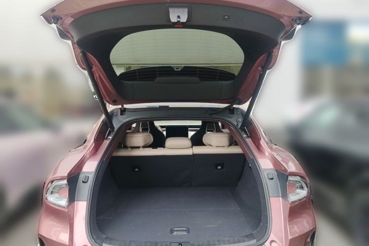 Used Xiaomi Auto YU7 2025 Ultra-Long Range High-Performance All-Wheel-Drive Max Edition Trunk
