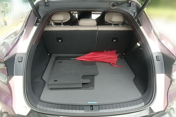 Used Xiaomi Auto YU7 2025 Ultra-Long Range All-Wheel Drive Pro Version Trunk