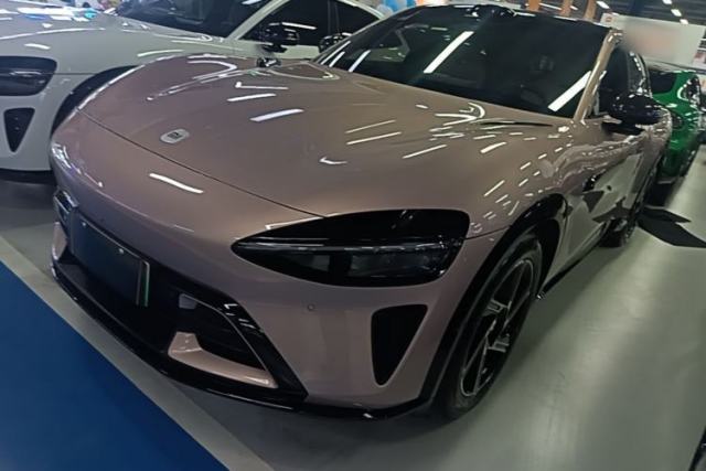 Used Xiaomi Auto YU7 2025 Ultra-Long Range High-Performance All-Wheel-Drive Max Edition