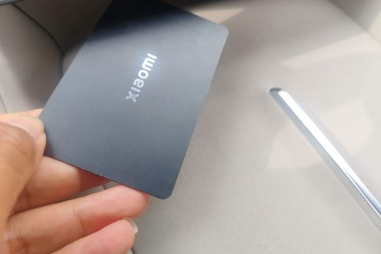 Used Xiaomi Auto YU7 2025 Ultra-Long Range High-Performance All-Wheel-Drive Max Edition Vehicle Key