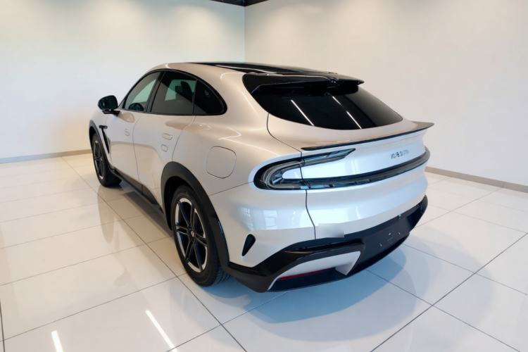 Used Xiaomi Auto YU7 2025 Ultra-Long Range High-Performance All-Wheel-Drive Max Edition Rear Left 45 Deg
