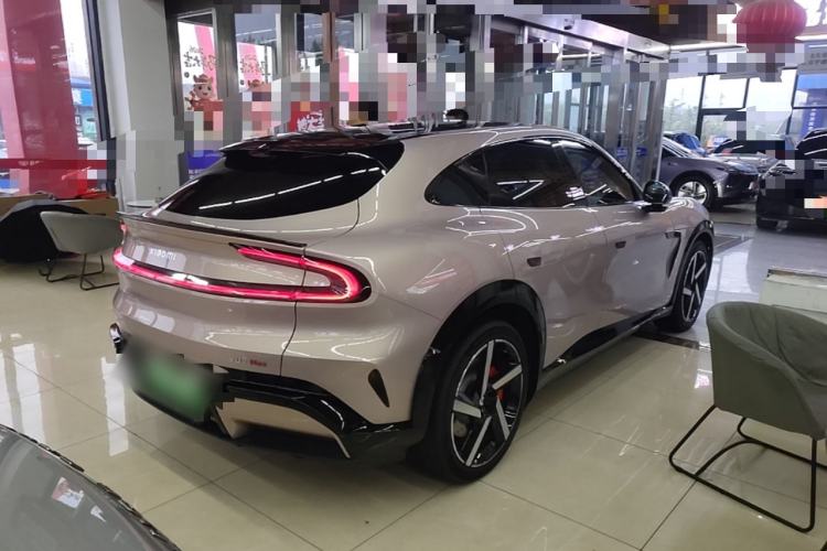 Used Xiaomi Auto YU7 2025 Ultra-Long Range High-Performance All-Wheel-Drive Max Edition Rear Right 45 Deg