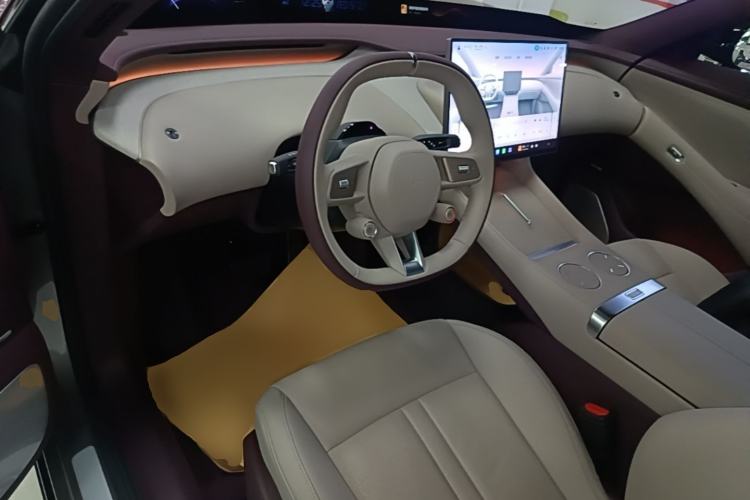 Used Xiaomi Auto YU7 2025 Ultra-Long Range All-Wheel Drive Pro Version Center Console