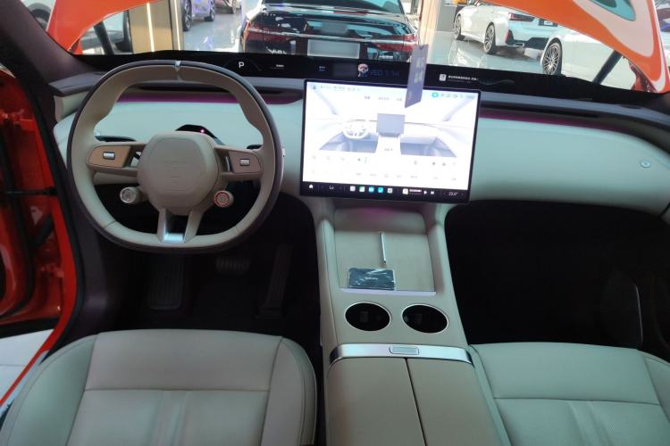 Used Xiaomi Auto YU7 2025 Ultra-Long Range Rear-Wheel Drive Version Center Console
