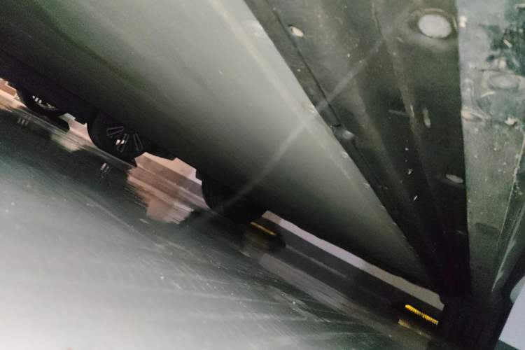 Used Xiaomi Auto YU7 2025 Ultra-Long Range Rear-Wheel Drive Version Chassis Rear Left