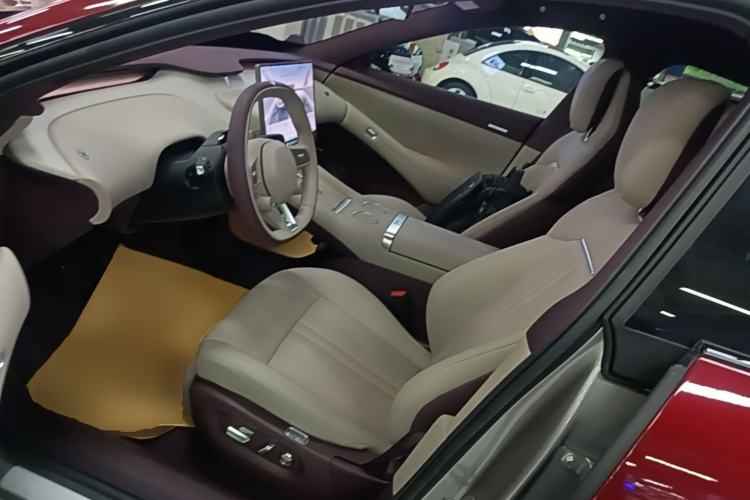Used Xiaomi Auto YU7 2025 Ultra-Long Range All-Wheel Drive Pro Version Driver Seat