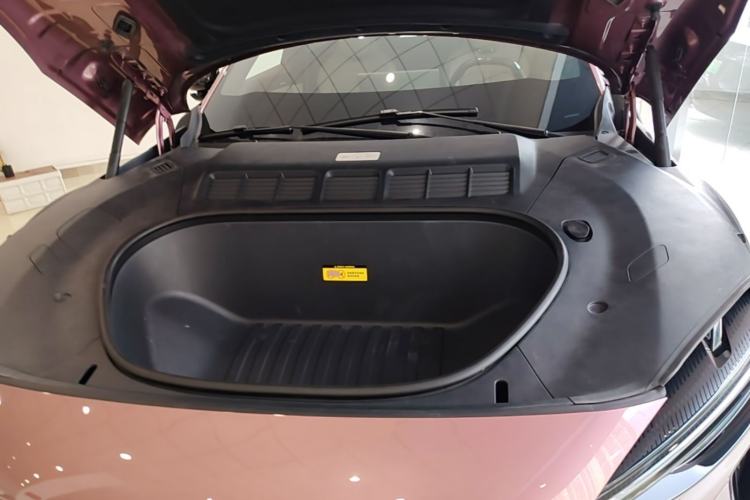 Used Xiaomi Auto YU7 2025 Ultra-Long Range High-Performance All-Wheel-Drive Max Edition Engine Bay