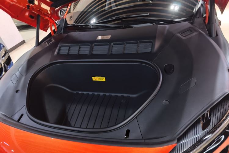 Used Xiaomi Auto YU7 2025 Ultra-Long Range Rear-Wheel Drive Version Engine Bay