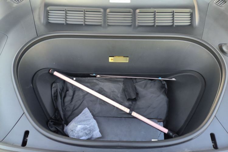 Used Xiaomi Auto YU7 2025 Ultra-Long Range High-Performance All-Wheel-Drive Max Edition Engine Bay