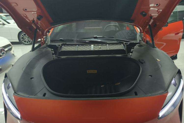 Used Xiaomi Auto YU7 2025 Ultra-Long Range High-Performance All-Wheel-Drive Max Edition Engine Bay