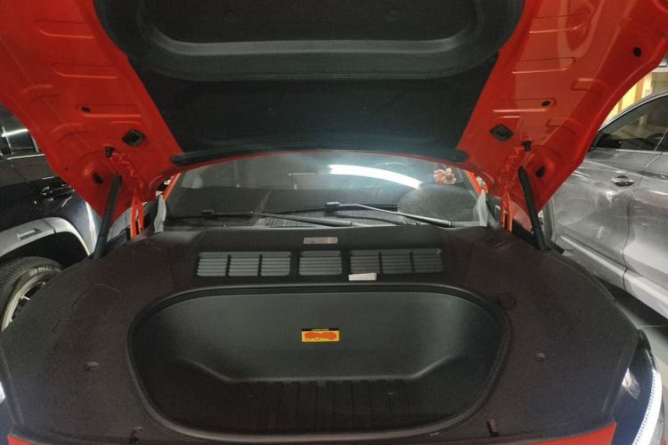 Used Xiaomi Auto YU7 2025 Ultra-Long Range High-Performance All-Wheel-Drive Max Edition Engine Bay